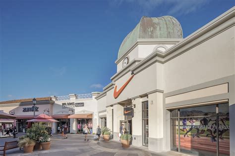 premium outlet san diego carlsbad.